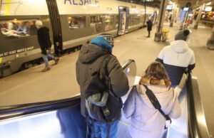 Mengangkut. Tidak ada kereta khusus dari Strasbourg dan Mulhouse ke Morgestraich di Basel pada tanggal 23 Februari