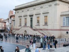 “Yakin bahwa ayahnya bertanggung jawab,” tulis putra pasangan tersebut kepada Pengadilan Assizes