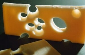 Pertanian. Mengapa Perancis mengimpor hampir 25% keju Emmental yang dikonsumsinya?