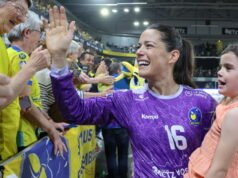 Bola tangan. Mantan juara Olimpiade Cléopatre Darleux menjadi seorang ibu untuk kedua kalinya