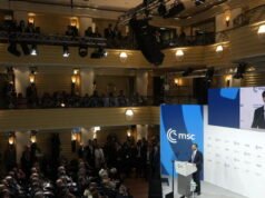 dalam konteks yang tegang, pertandingan ganda Amerika diharapkan di Konferensi Munich