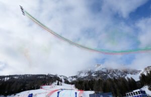 Langsung Olimpiade Musim Dingin 2026. Julia Scheib dalam pertarungan melawan Camille Rast, tiga pemain Blues yang pemberani… ikuti raksasa Olimpiade