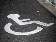 Perusahaan. Sebuah perusahaan dari Isère diambil alih oleh raksasa kursi roda, sebuah pabrik chip yang dibeli di Ardèche…: berita singkatnya