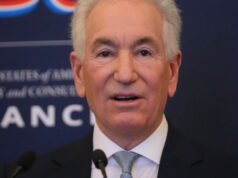 Diplomasi. Prancis akan mengambil tindakan keras terhadap Duta Besar AS Charles Kushner: siapa dia dan apa risikonya?