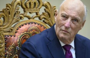 Norwegia. Raja Harald, 89, diizinkan meninggalkan rumah sakit Tenerife