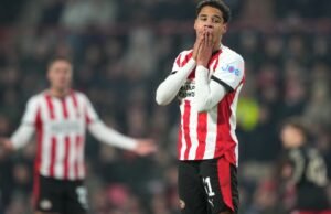 Raksasa Belanda ingin memperpanjang usia pemain ajaib berusia 18 tahun, yang bermimpi bermain untuk Barcelona