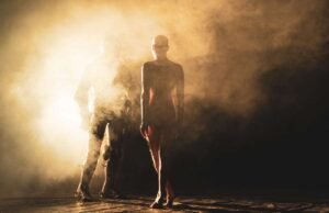 sola gratia / agnus dei / gloria mundi oleh Yacine Sif El Islam