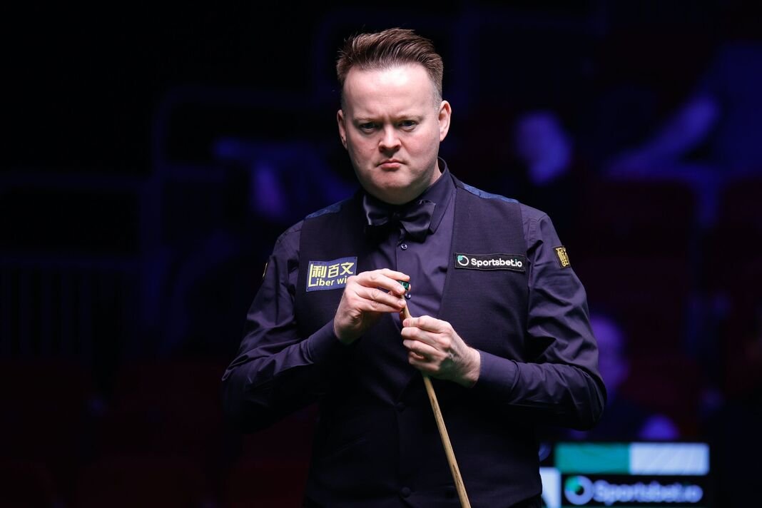 Shaun Murphy menandai isyaratnya