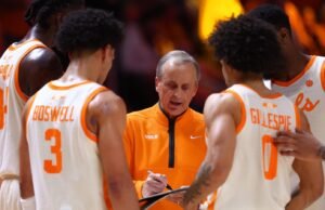 #22 Vols jatuh ke #17/18 Alabama dengan skor 71-69