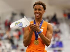 Gelar lompat galah Ismaila Sawaneh menjadi berita utama di hari terakhir Kejuaraan Indoor SEC