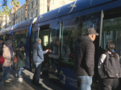 Haruskah angkutan umum digratiskan?