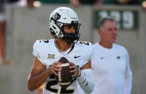 Quarterback Colorado Dominiq Ponder meninggal dalam kecelakaan mobil pada usia 23 tahun, kata polisi