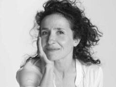 Tayang perdana malam bersama Chloé Réjon