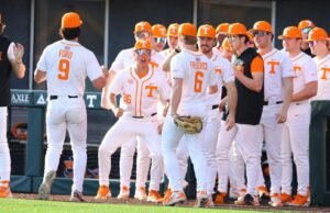 #17/19 Volume Mematikan Musuh Dalam Negeri ETSU, 7–1