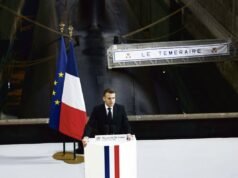Emmanuel Macron mengumumkan pengerahan Charles-de-Gaulle ke Timur Tengah; Israel memperingatkan bahwa penerus Ali Khamenei akan dibunuh