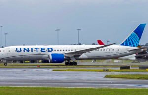 Alarm kebakaran muncul di mesin: Boeing 787 melakukan belokan darurat, penumpang dievakuasi dengan meluncur