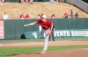 Wolfpack meraih kemenangan ketujuh berturut-turut dengan kemenangan 9-2 atas Queens