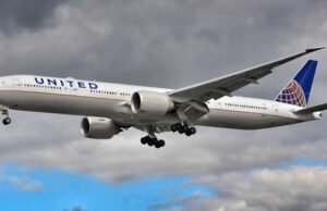 United Airlines kini memungkinkan Anda menonton video sebelum meninggalkan pesawat tanpa headphone