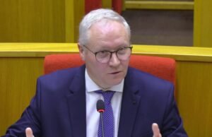 harga rendah, standar sosial dan tanggung jawab lingkungan,” klaim presiden Action France