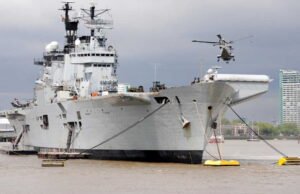 Perang di Iran: Prancis mengerahkan kapal induk helikopter amfibi di samping Charles de Gaulle