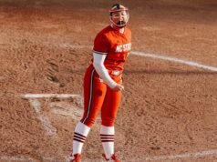 Pack memenangkan kemenangan kandangnya yang ke-15 berturut-turut dengan kemenangan 5-1 atas Mercer