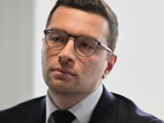 Kota 2026. Jordan Bardella tidak menutup kemungkinan akan beraliansi dengan LR di putaran kedua