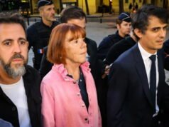 Florian Pelicot dalam pertunjukan tunggal tentang pemerkosaan di Mazan?