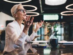 Ketika mereka berinvestasi, perempuan mengungguli laki-laki