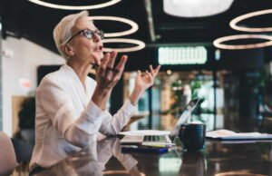 Ketika mereka berinvestasi, perempuan mengungguli laki-laki