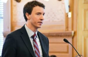 Kesepakatan pihak ketiga yang melanggar batas $20,5 juta perguruan tinggi tidak memenuhi harapan mereka