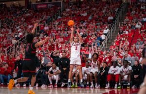 Berkemas untuk Membuka Turnamen ACC Rabu melawan Pitt