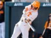 #19 Vols mencapai hasil terbanyak musim ini dengan 17 hit, lima homer melewati Tennessee Tech