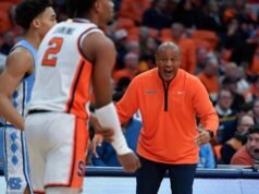 Syracuse memecat pelatih Adrian Autry setelah tiga musim gagal di era pasca-Jim Boeheim