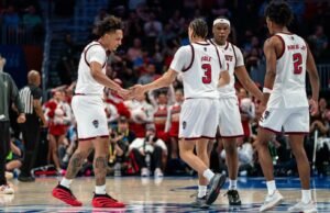 Persentase gol lapangan terbaik musim ini melampaui Pitt di Turnamen ACC