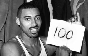 Teman dan keluarga Wilt Chamberlain bertanggung jawab untuk memastikan bintang NBA masa kini menantang rekor Hall of Famers