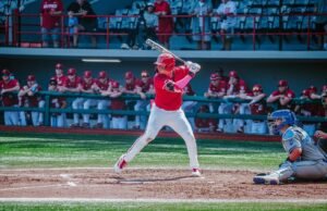 Nomor 10 Wolfpack membuka permainan ACC melawan Boston College