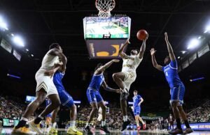 NCAA memperingatkan sekolah-sekolah tentang masalah perjalanan menjelang March Madness. Ini bukan pertama kalinya