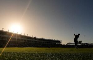 Pencarian polisi terhadap tersangka penembakan fatal menyebabkan tertundanya pembukaan gerbang Kejuaraan Pemain