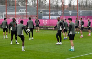Mengapa pemain berusia 16 tahun kelahiran New York bisa bermain di pertandingan penting Liga Champions untuk Bayern Munich