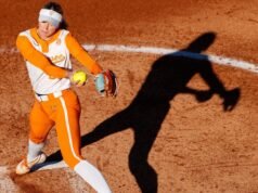 #1 Tennessee memenangkan seri atas #12 Negara Bagian Mississippi