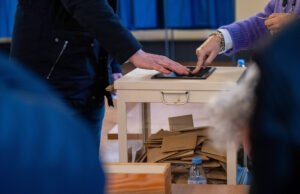 Menurut penelitian kami, 76% masyarakat Perancis mengatakan mereka tertarik dengan pemungutan suara tersebut