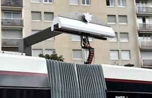 Teknologi pengisian daya inovatif untuk bus listrik