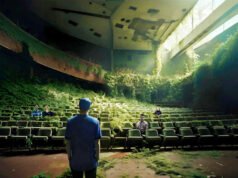 Bagi Antoine Defoort, seni ada dalam proses dan cara dalam pernyataannya