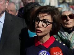 “Kalau kehilangan keseimbangan, kamu ngomong apa saja,” jawab Rachida Dati