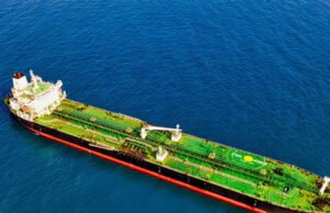 900 ton solar, 60.000 ton gas: kapal Rusia yang dilucuti mengancam akan menyebabkan bencana ekologis di Mediterania