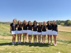 “Golf Wanita Tuan Rumah City of Oaks Collegiate”.