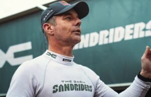 Serangan reli. Sébastien Loeb menjaga kecepatan selama Reli Portugal