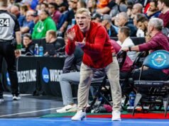 Hayden Hidlay kembali ke gulat NC State