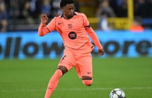 Barcelona tidak menutup kemungkinan menjual bek lokal tersebut di tengah minat dari Man United dan Liverpool