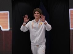 Vols mengklaim dua medali dan tiga podium pada hari kedua NCAA